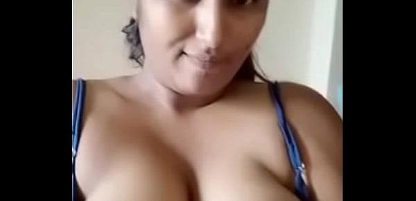  Swathi naidu latest sexy boobs